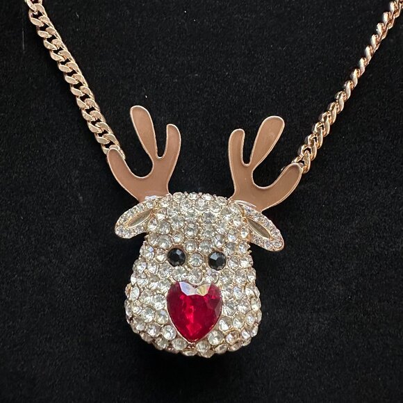 NWT Betsey Johnson  Reindeer Pendant Necklace - Picture 1 of 2